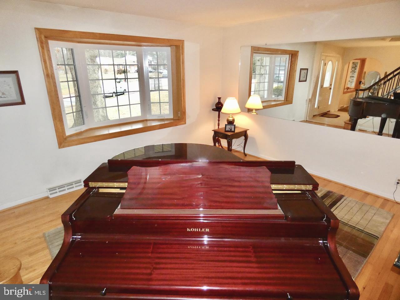 VAN DYKE VILLAGE - Residential