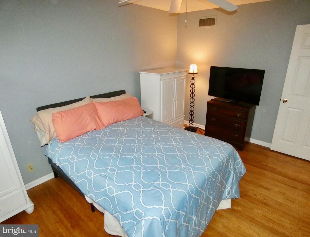 VAN DYKE VILLAGE - Residential