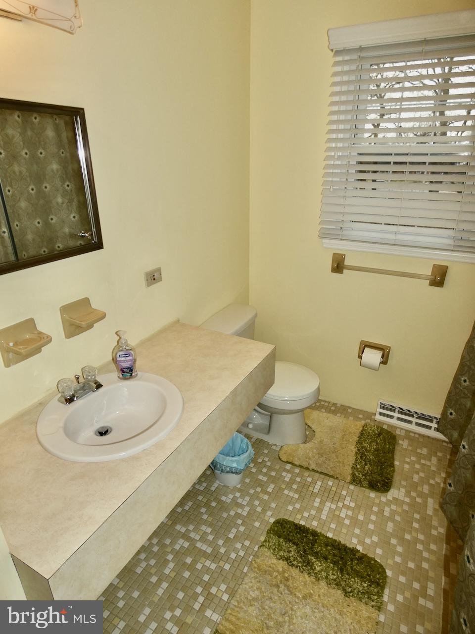 VAN DYKE VILLAGE - Residential