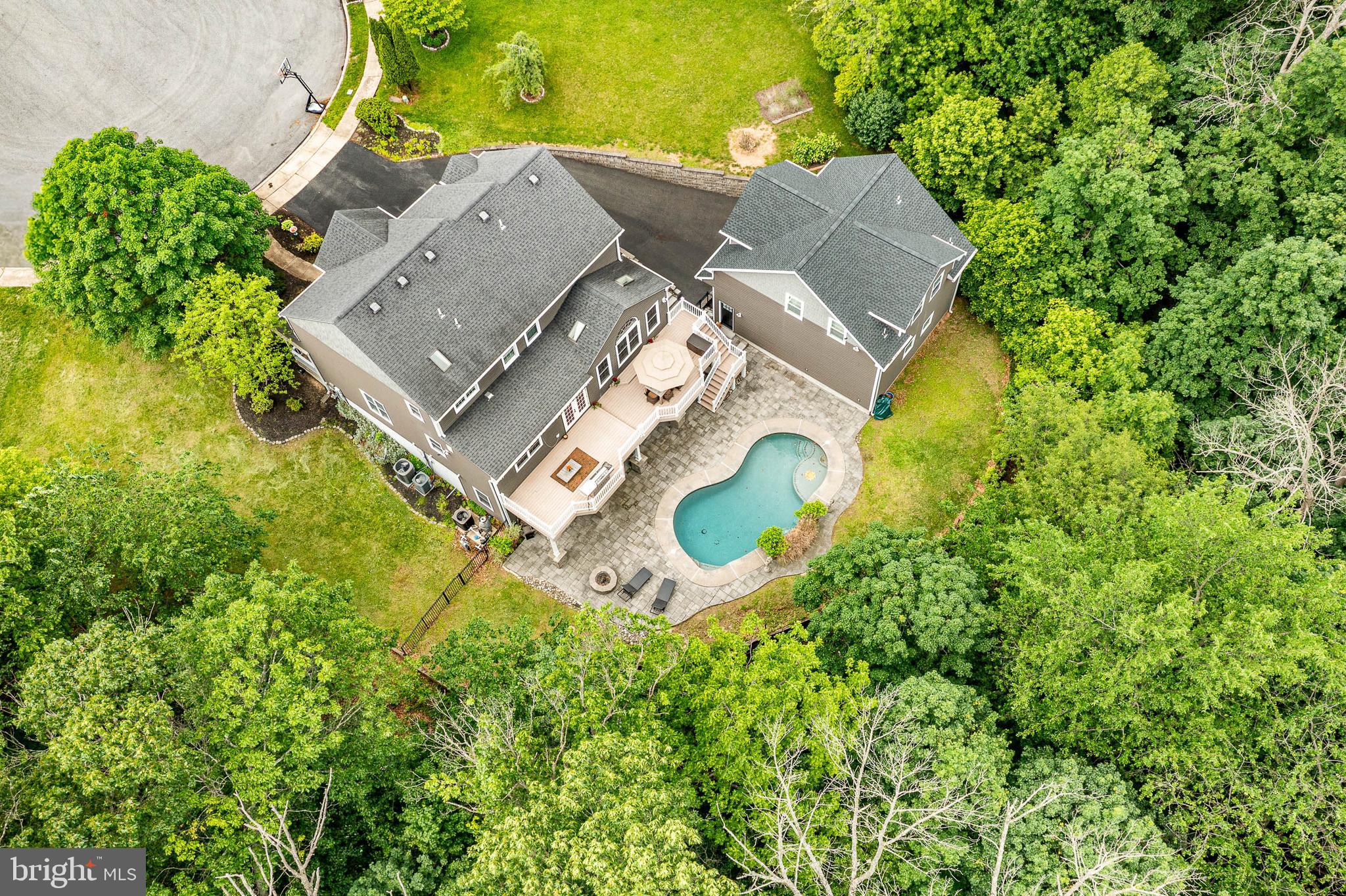 THE COLONY - Residential