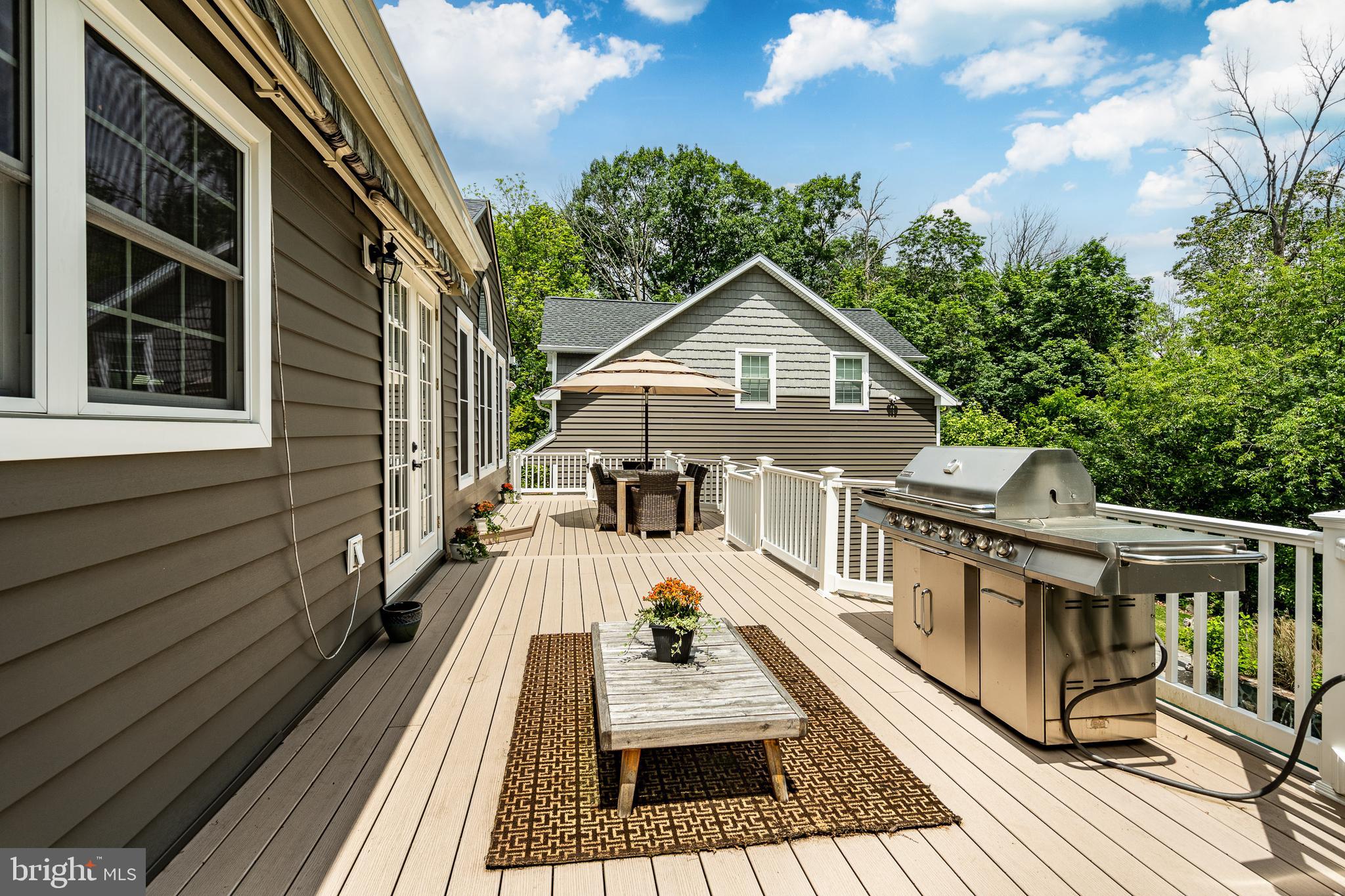 THE COLONY - Residential