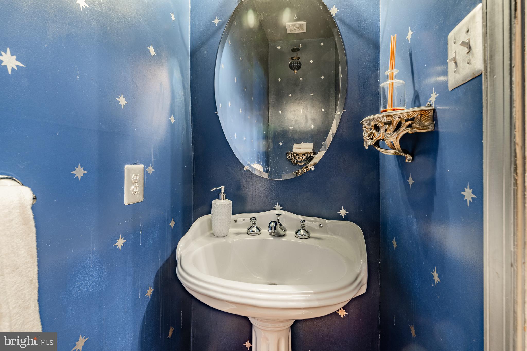 THE COLONY - Residential