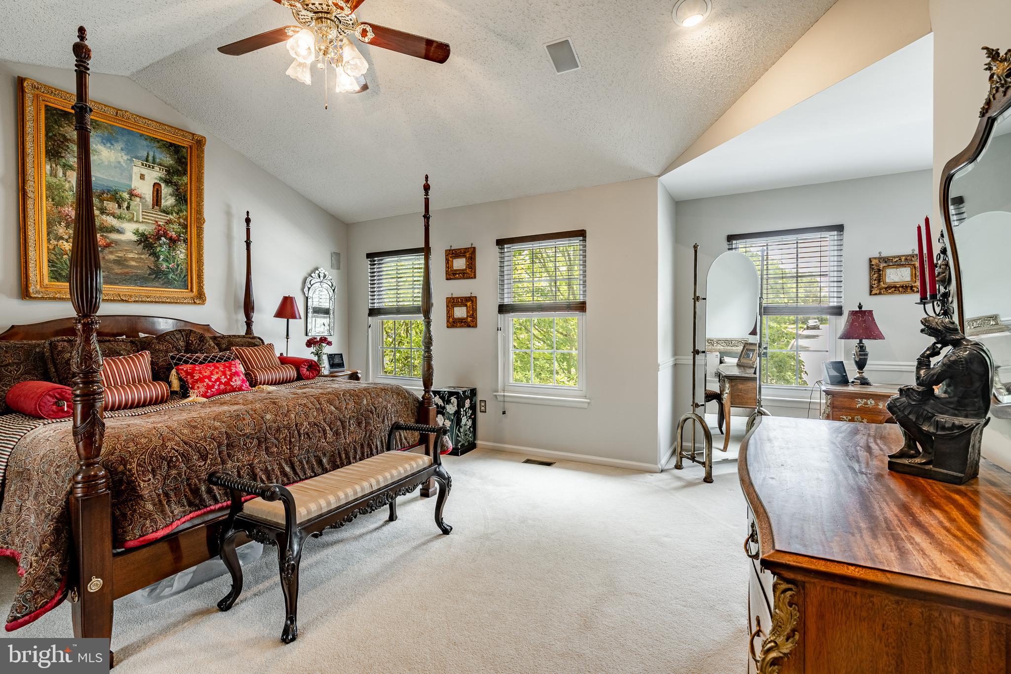 THE COLONY - Residential