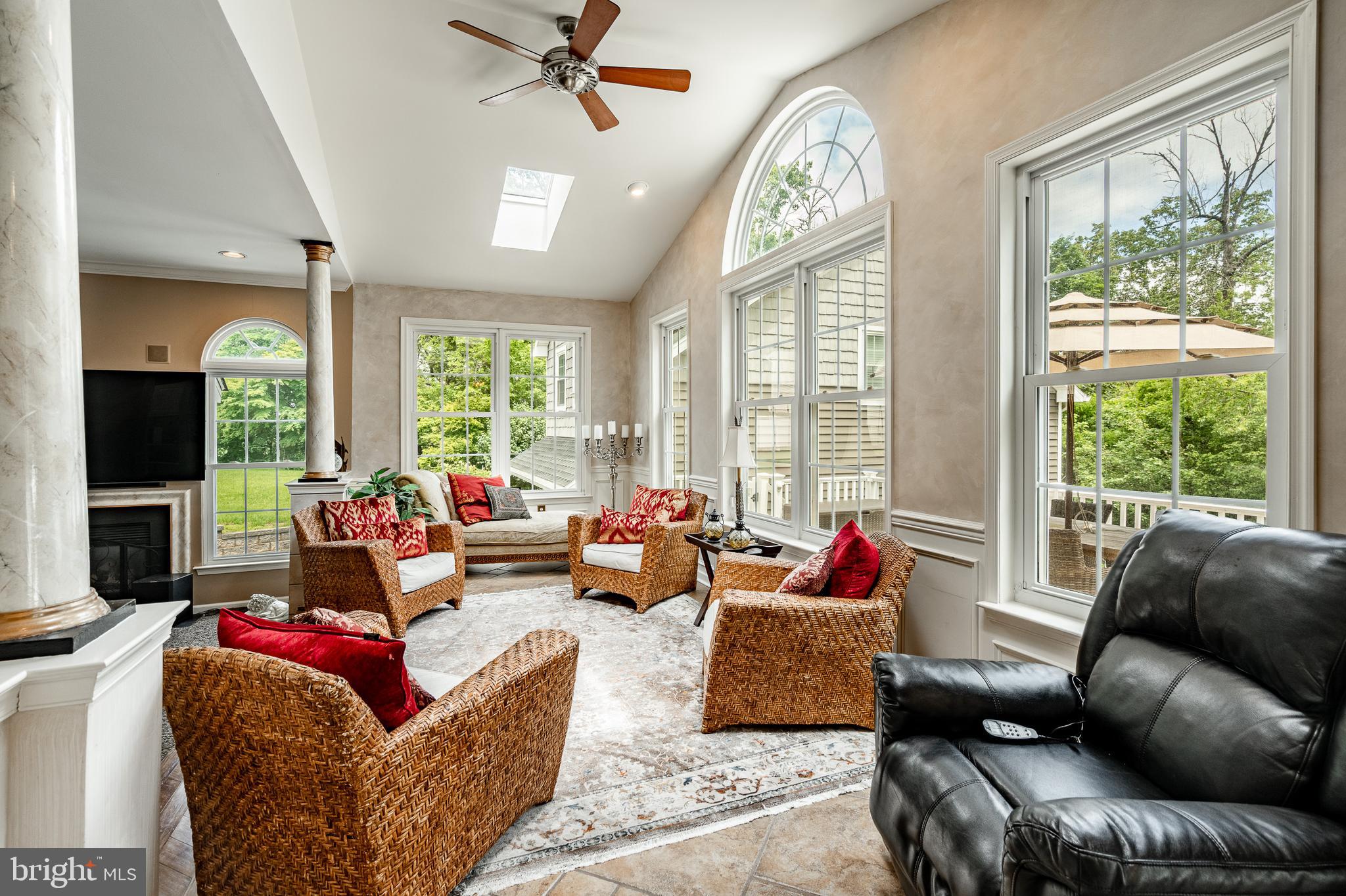 THE COLONY - Residential