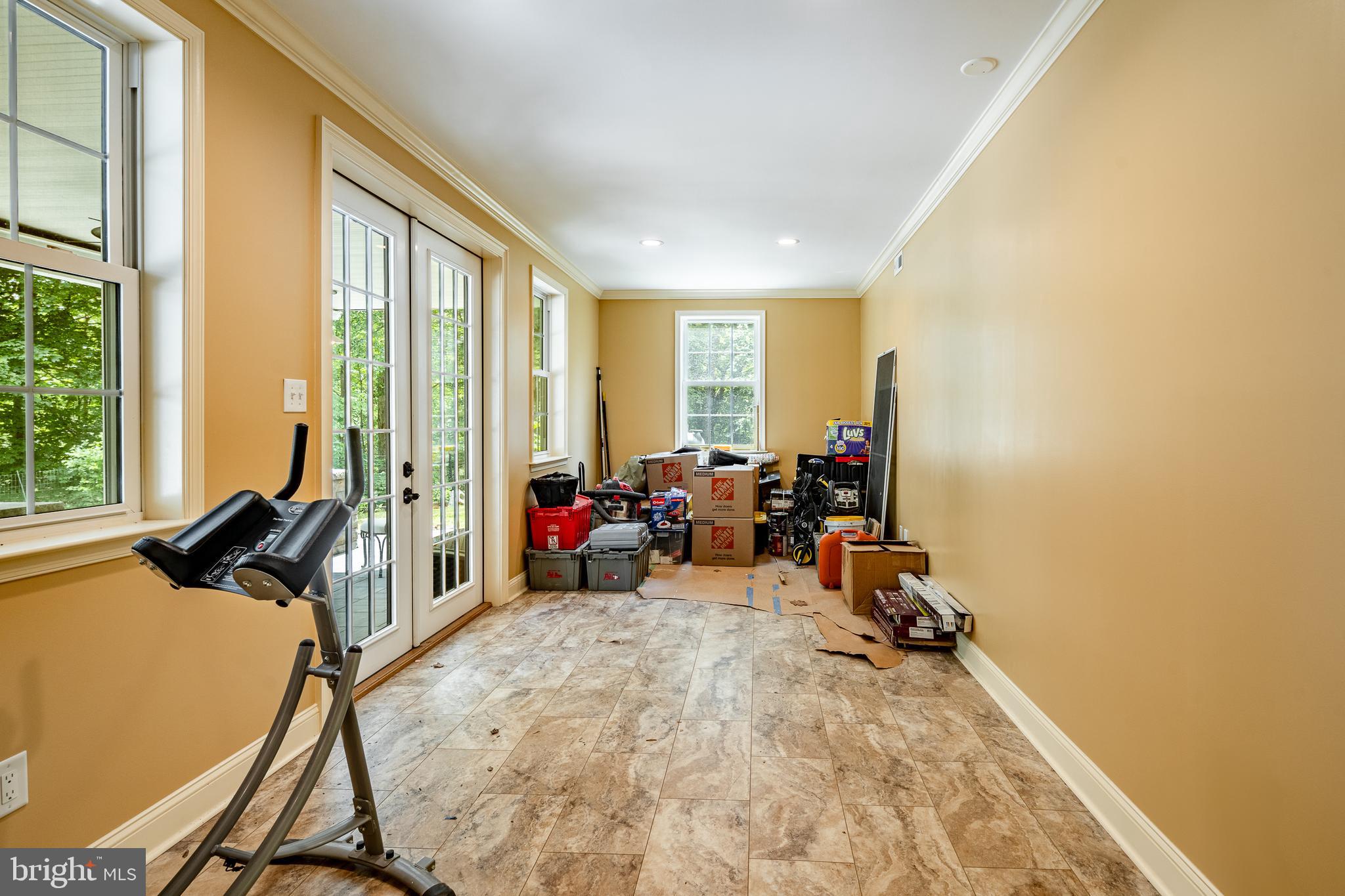 THE COLONY - Residential