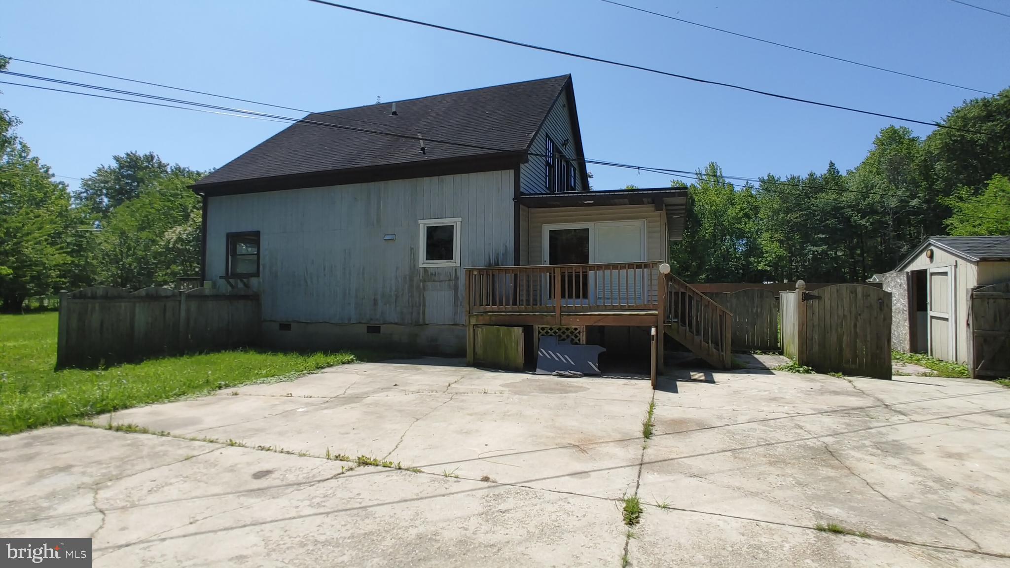 SHADY SIDE - Residential