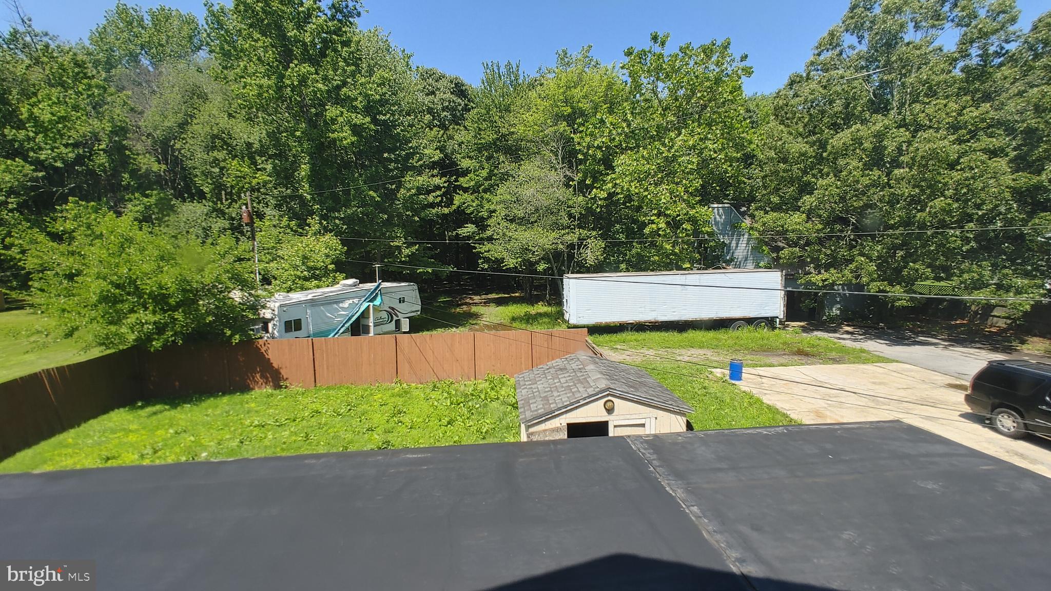 SHADY SIDE - Residential