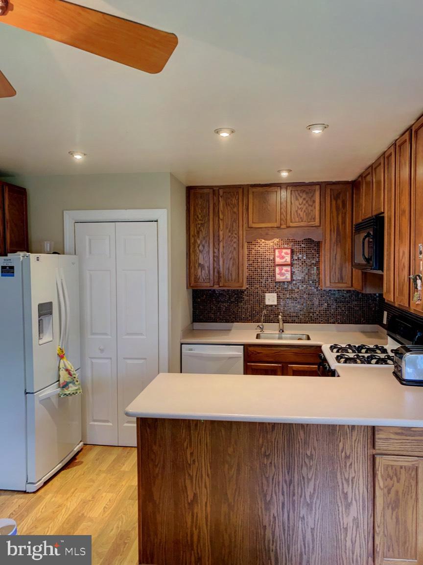 YORKSHIRE PARK - Residential