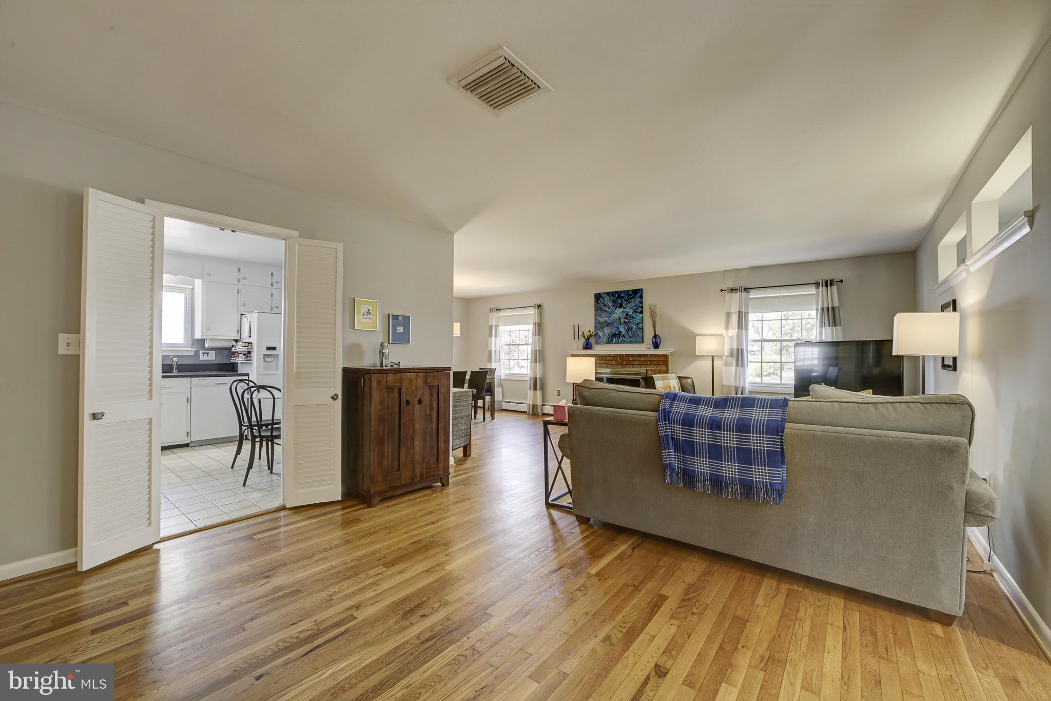 GEORGETOWN VILLAGE - Residential