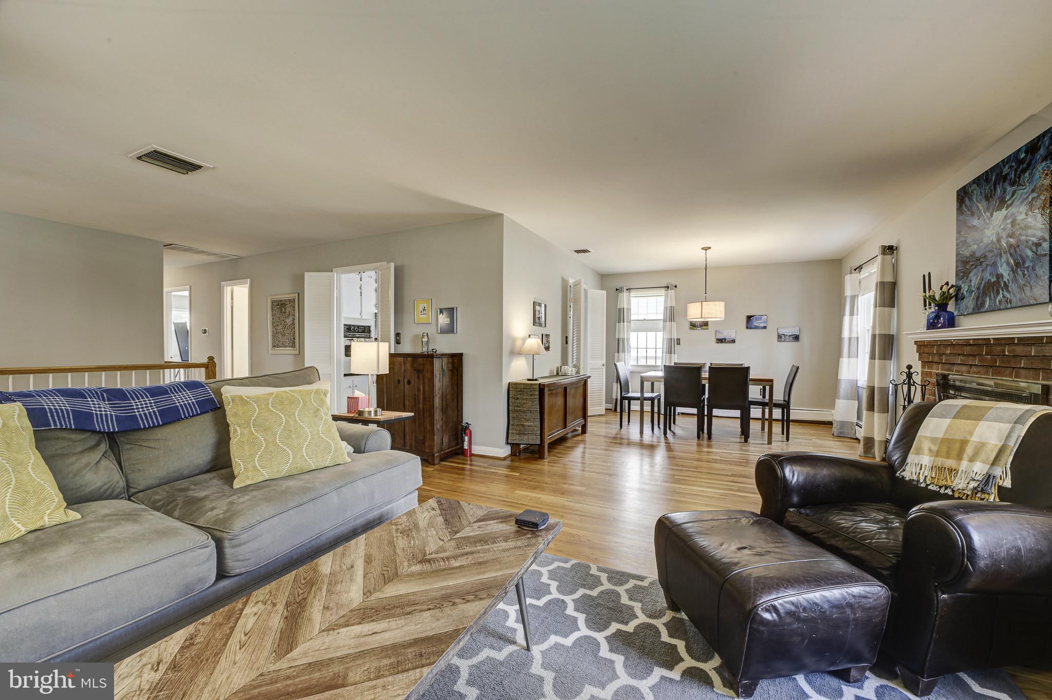 GEORGETOWN VILLAGE - Residential