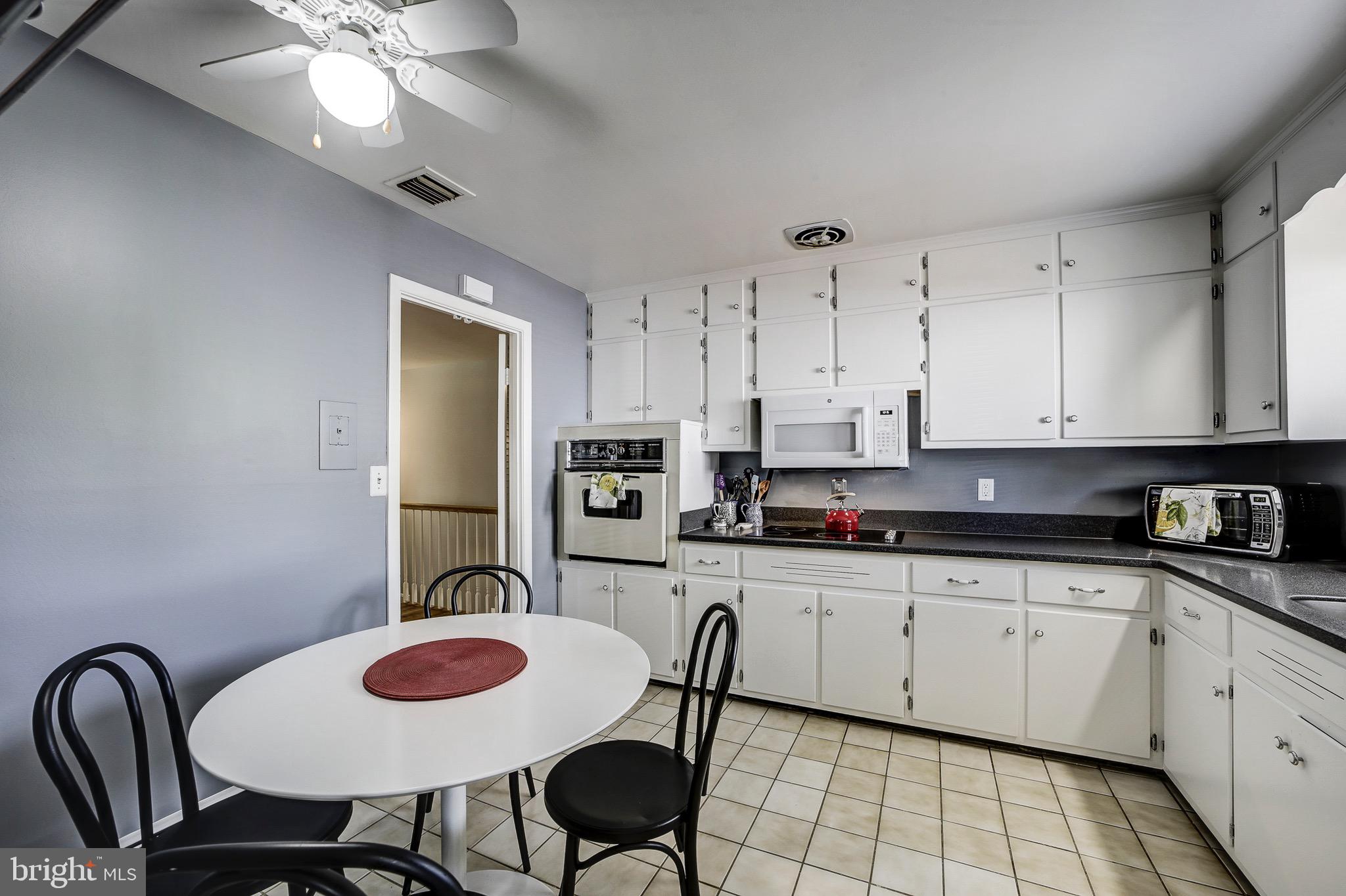 GEORGETOWN VILLAGE - Residential