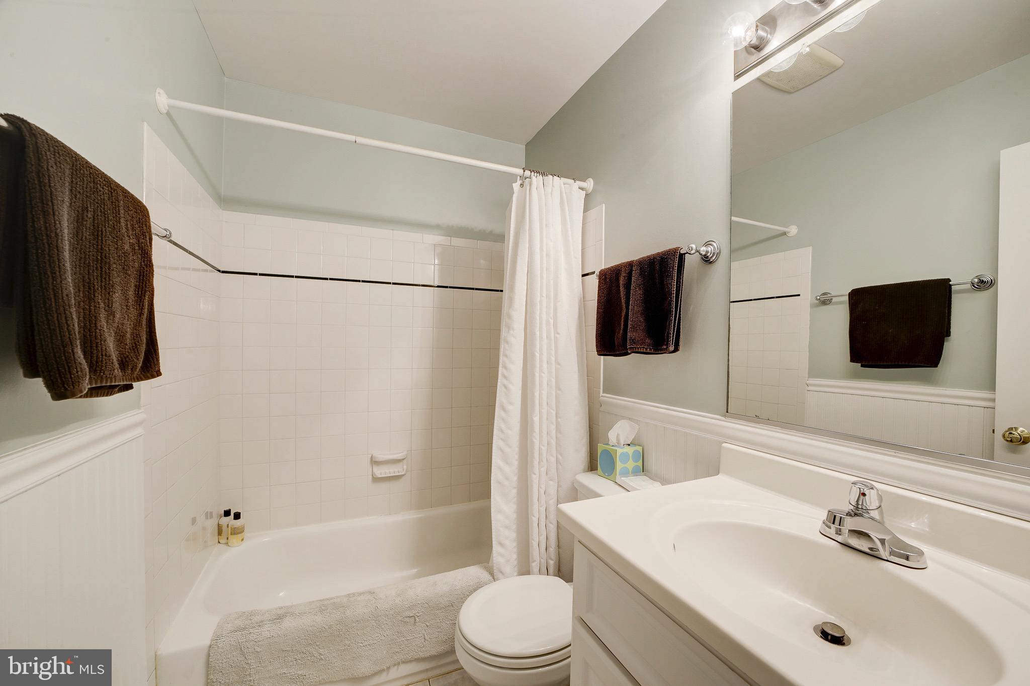 GEORGETOWN VILLAGE - Residential