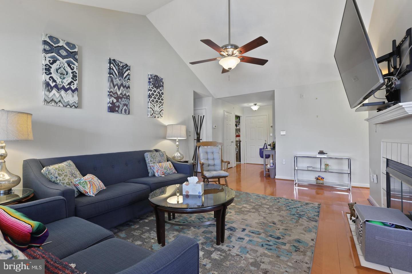 BRISTOL GREEN - Residential Lease