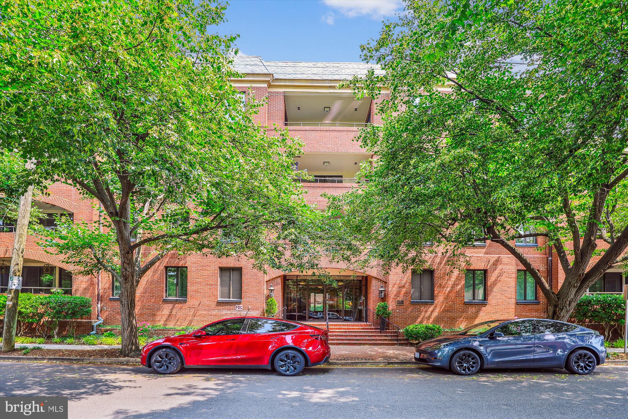 601 WILKES STREET 401