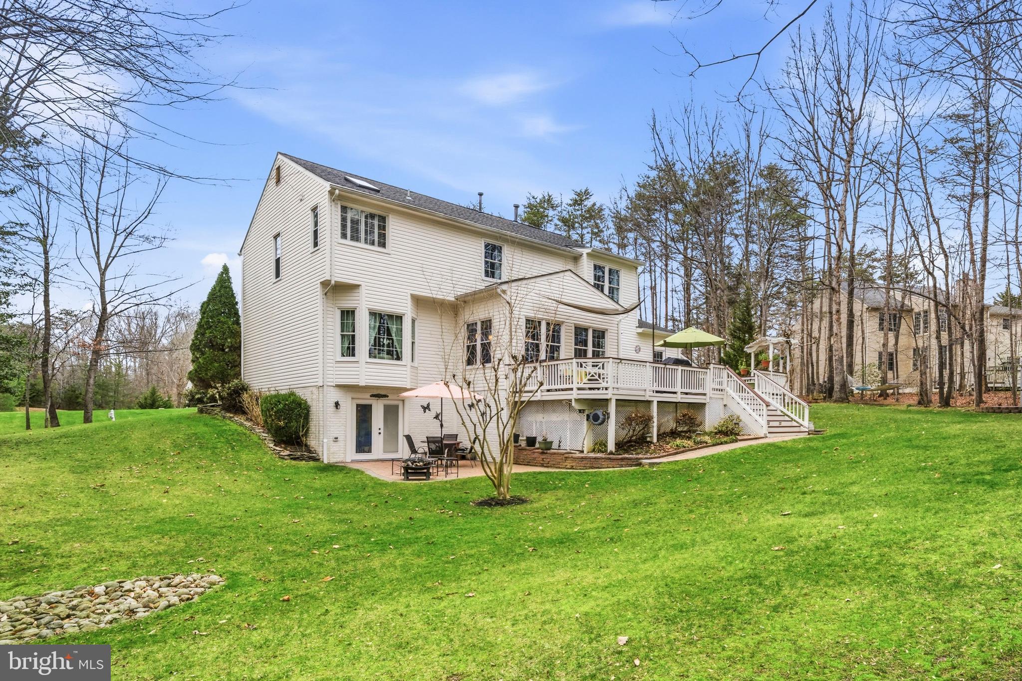 BARRINGTON OAKS - Residential