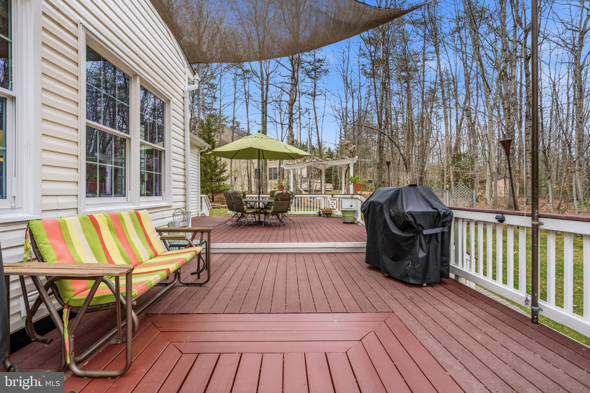 BARRINGTON OAKS - Residential