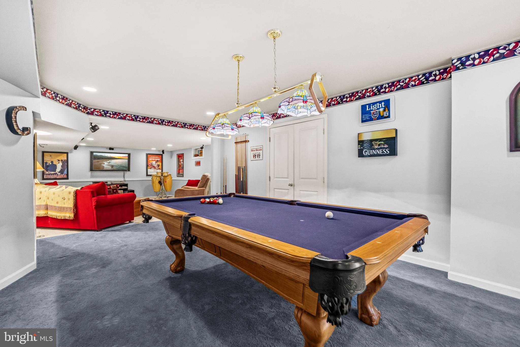 BARRINGTON OAKS - Residential