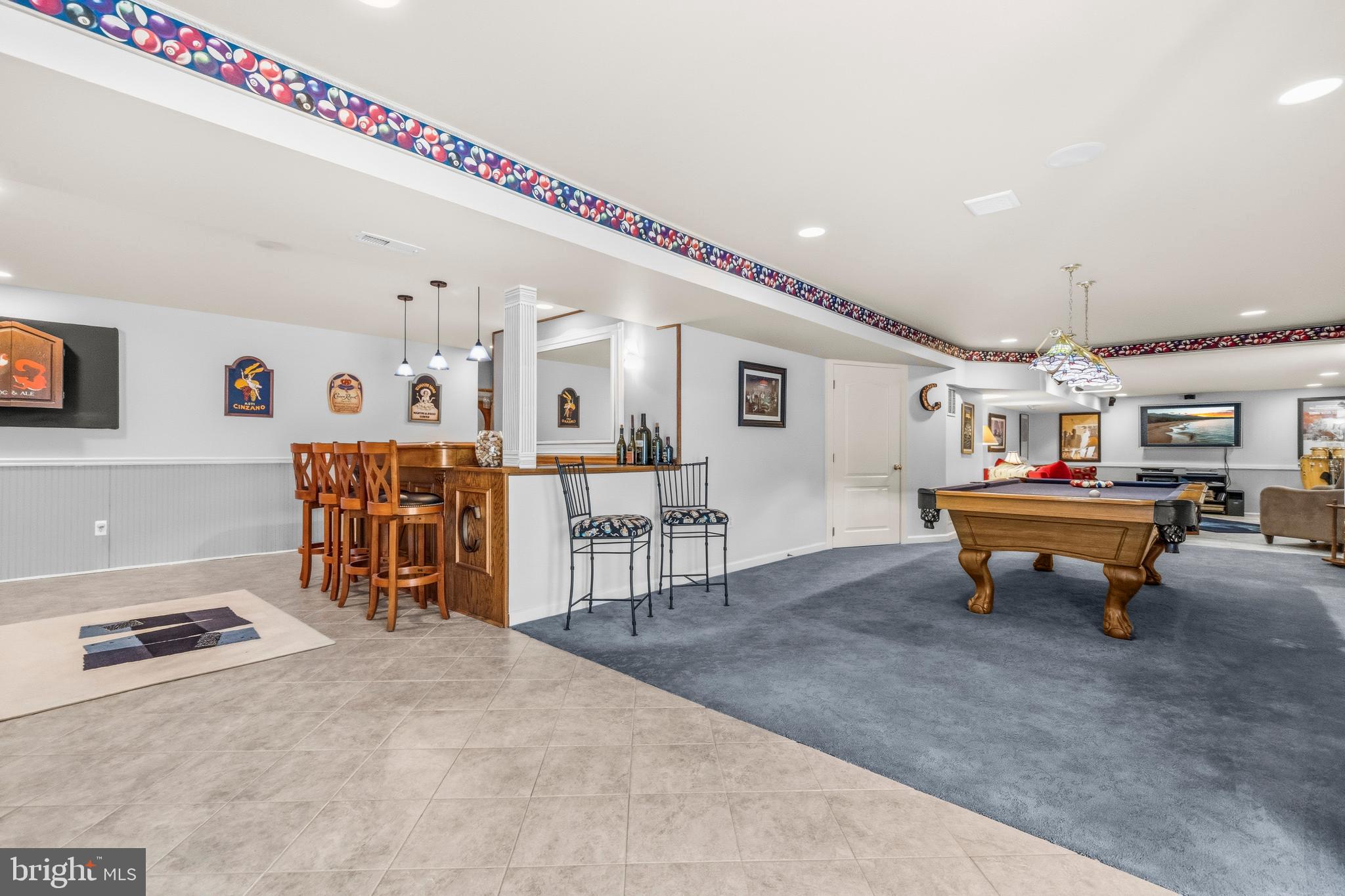 BARRINGTON OAKS - Residential