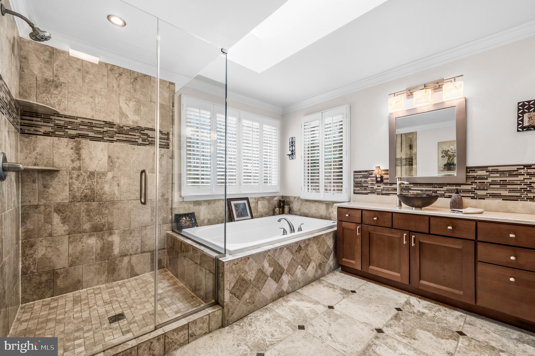 BARRINGTON OAKS - Residential