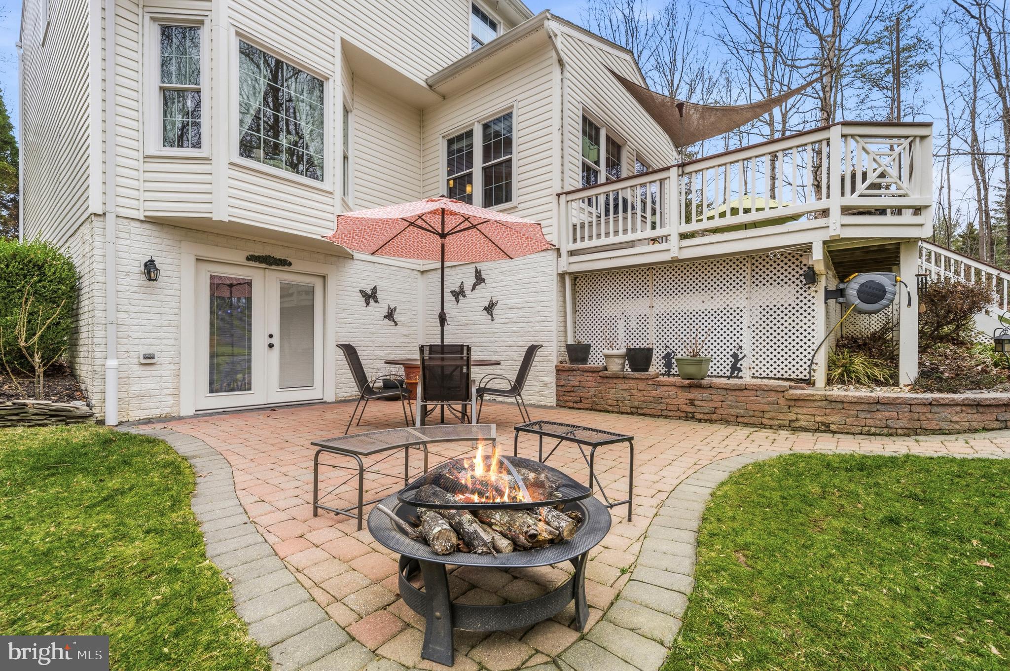 BARRINGTON OAKS - Residential