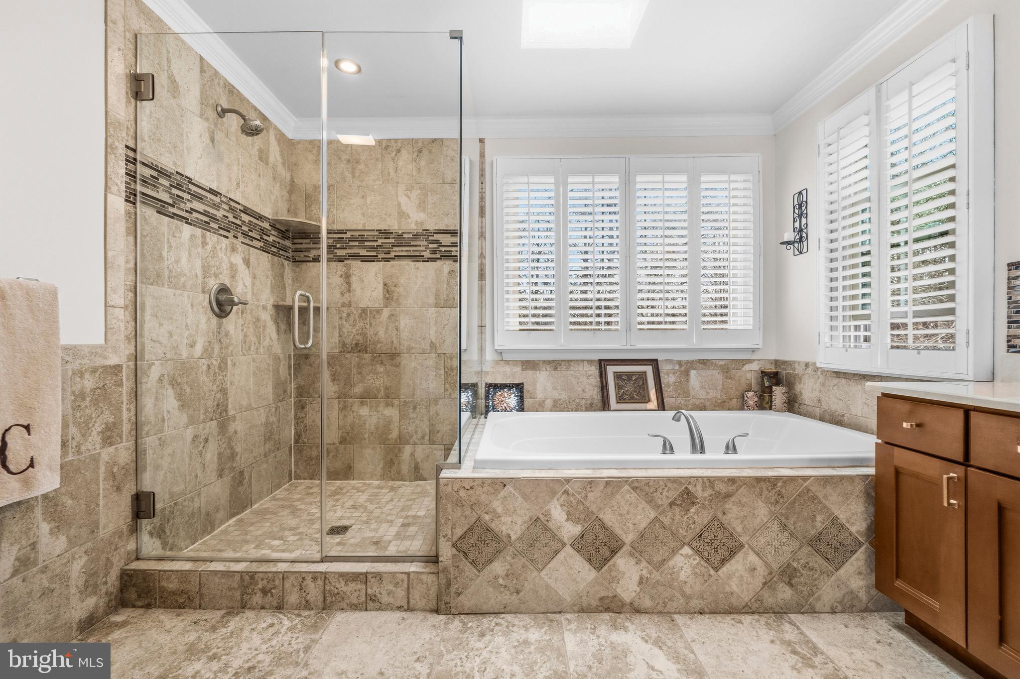 BARRINGTON OAKS - Residential