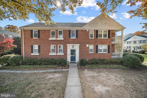 1403 Belle View Boulevard, Alexandria, VA MLS: VAFX2293706