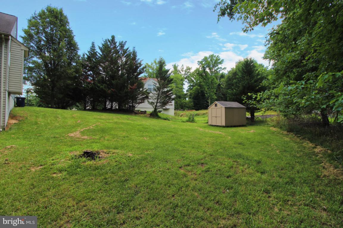 CLINTON ACRES - Residential