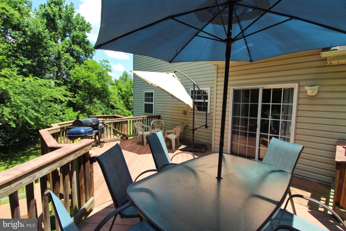 CLINTON ACRES - Residential