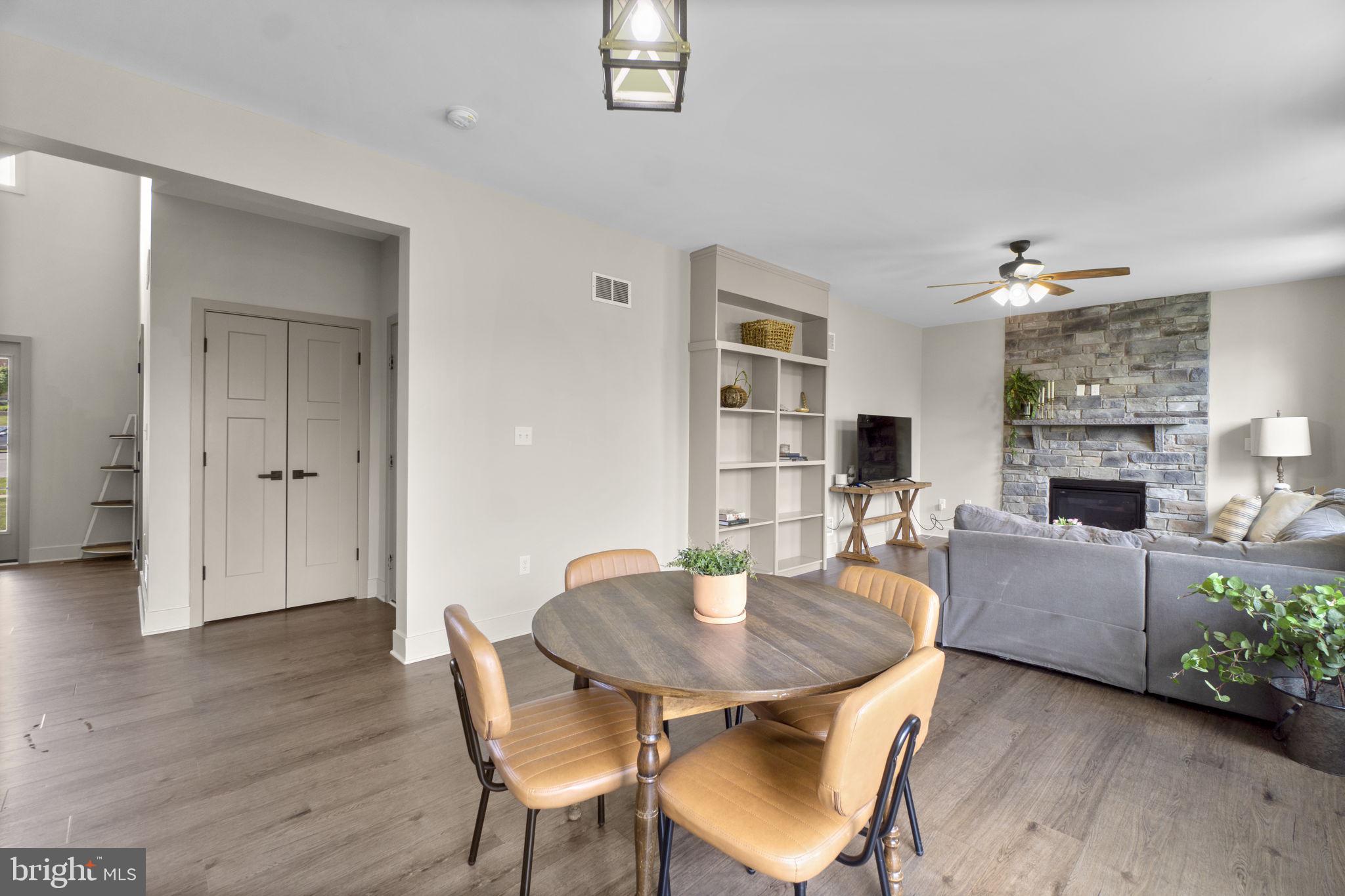 MAJESTIC RIDGE - Residential
