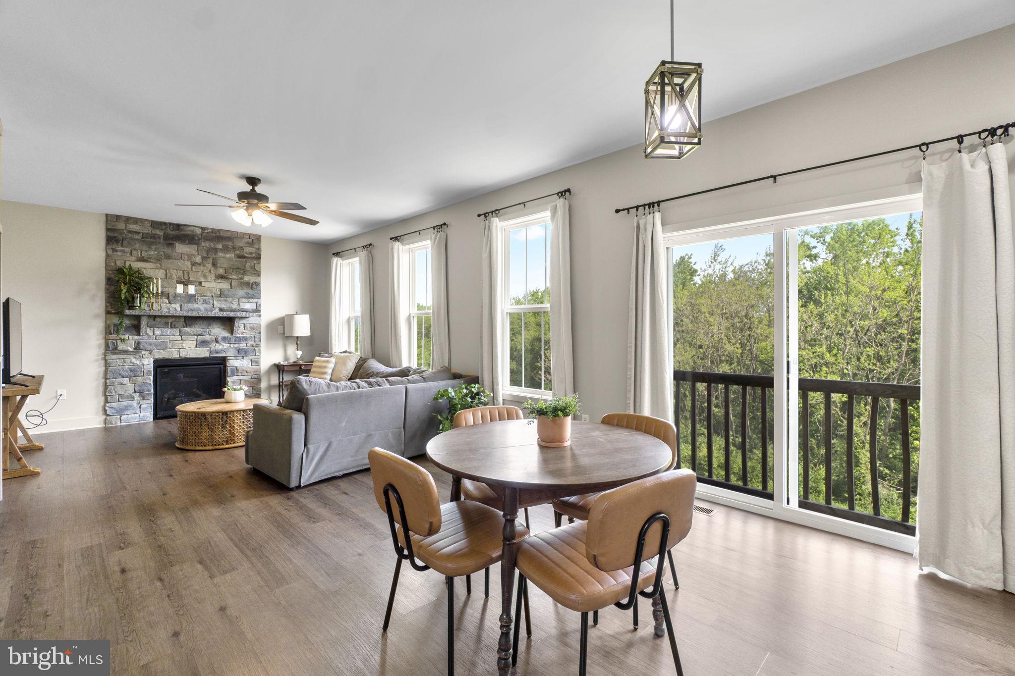 MAJESTIC RIDGE - Residential