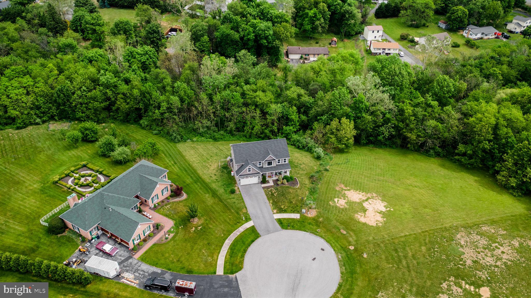 MAJESTIC RIDGE - Residential