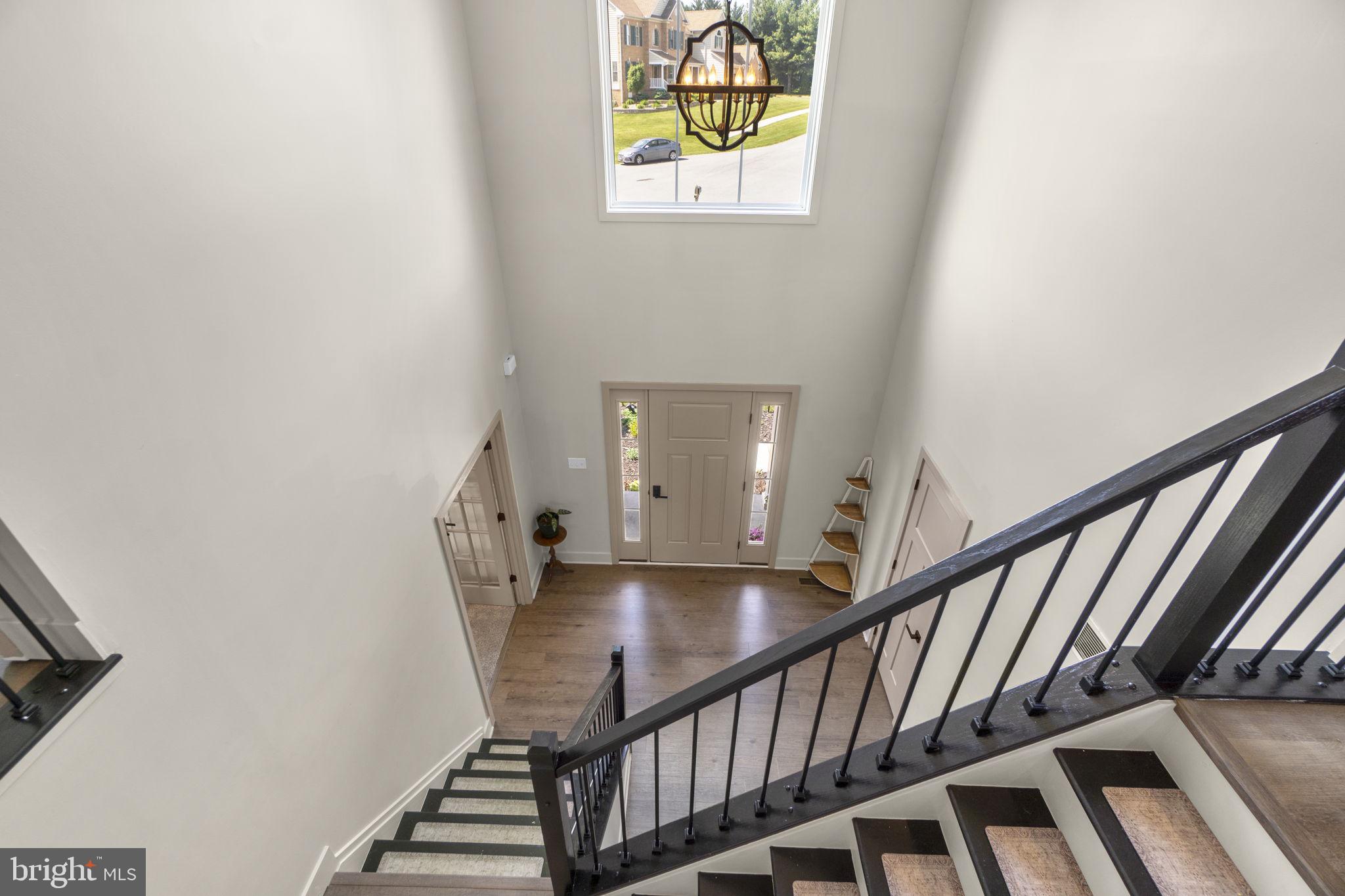 MAJESTIC RIDGE - Residential