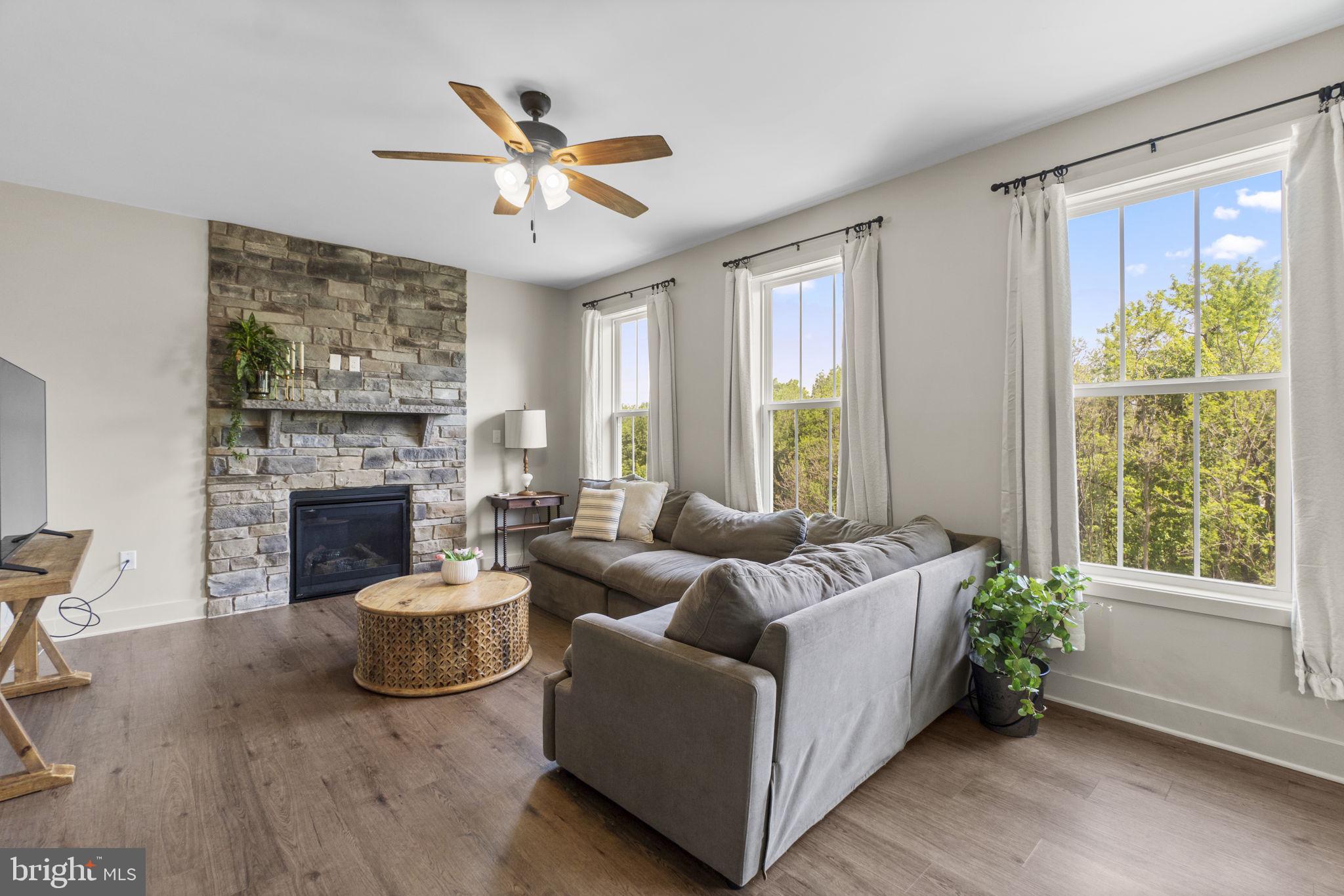 MAJESTIC RIDGE - Residential