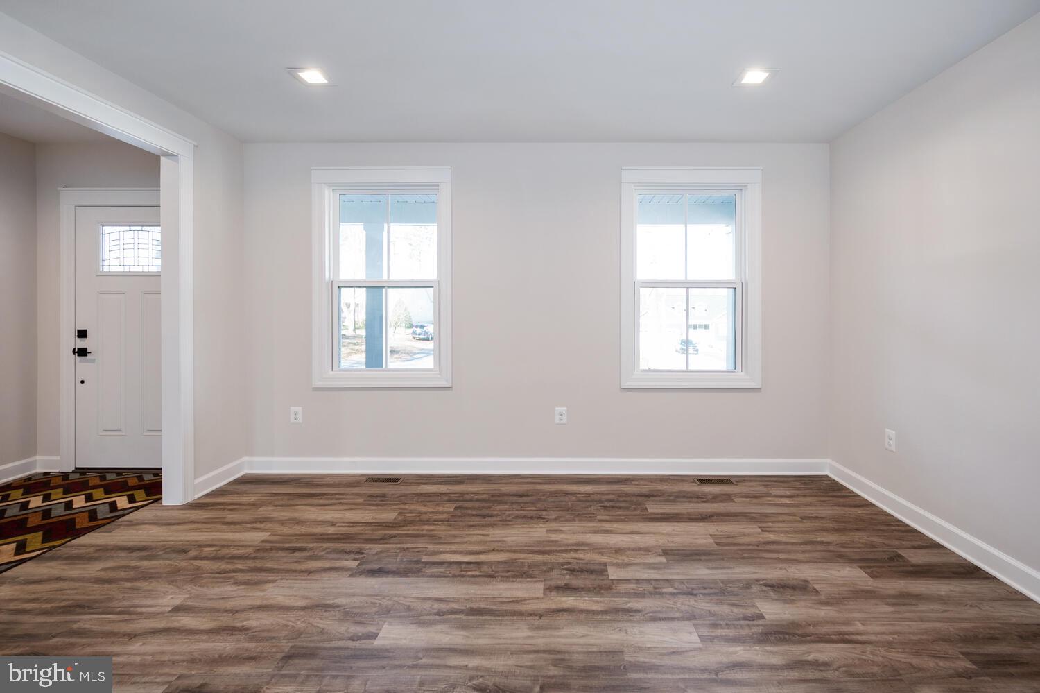 LAKE OF THE WOODS - Residential