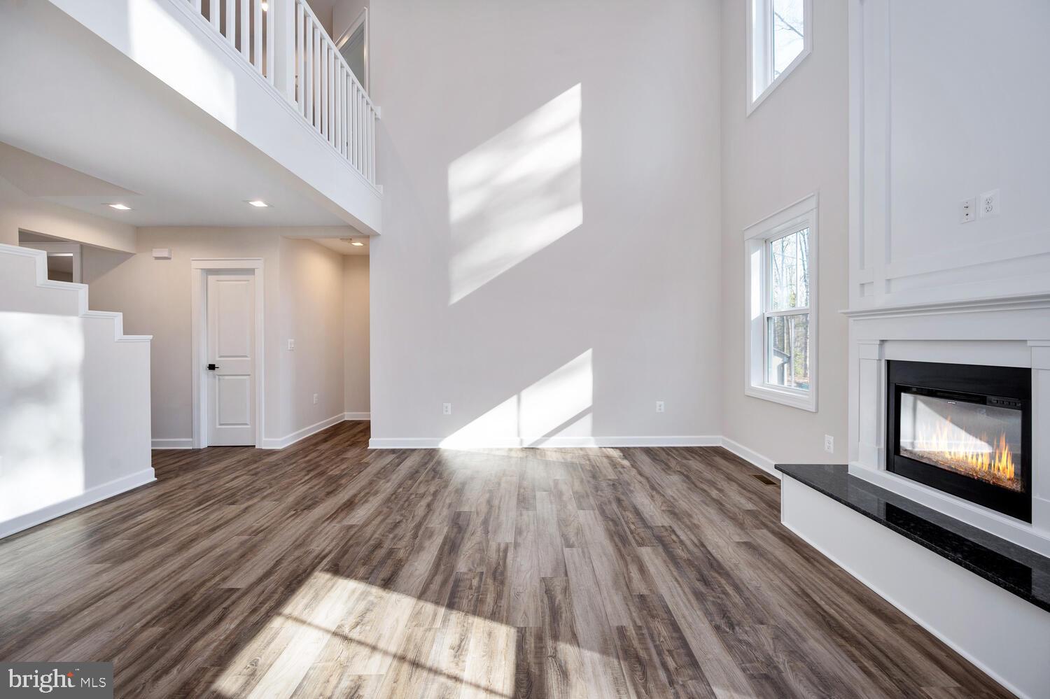 LAKE OF THE WOODS - Residential