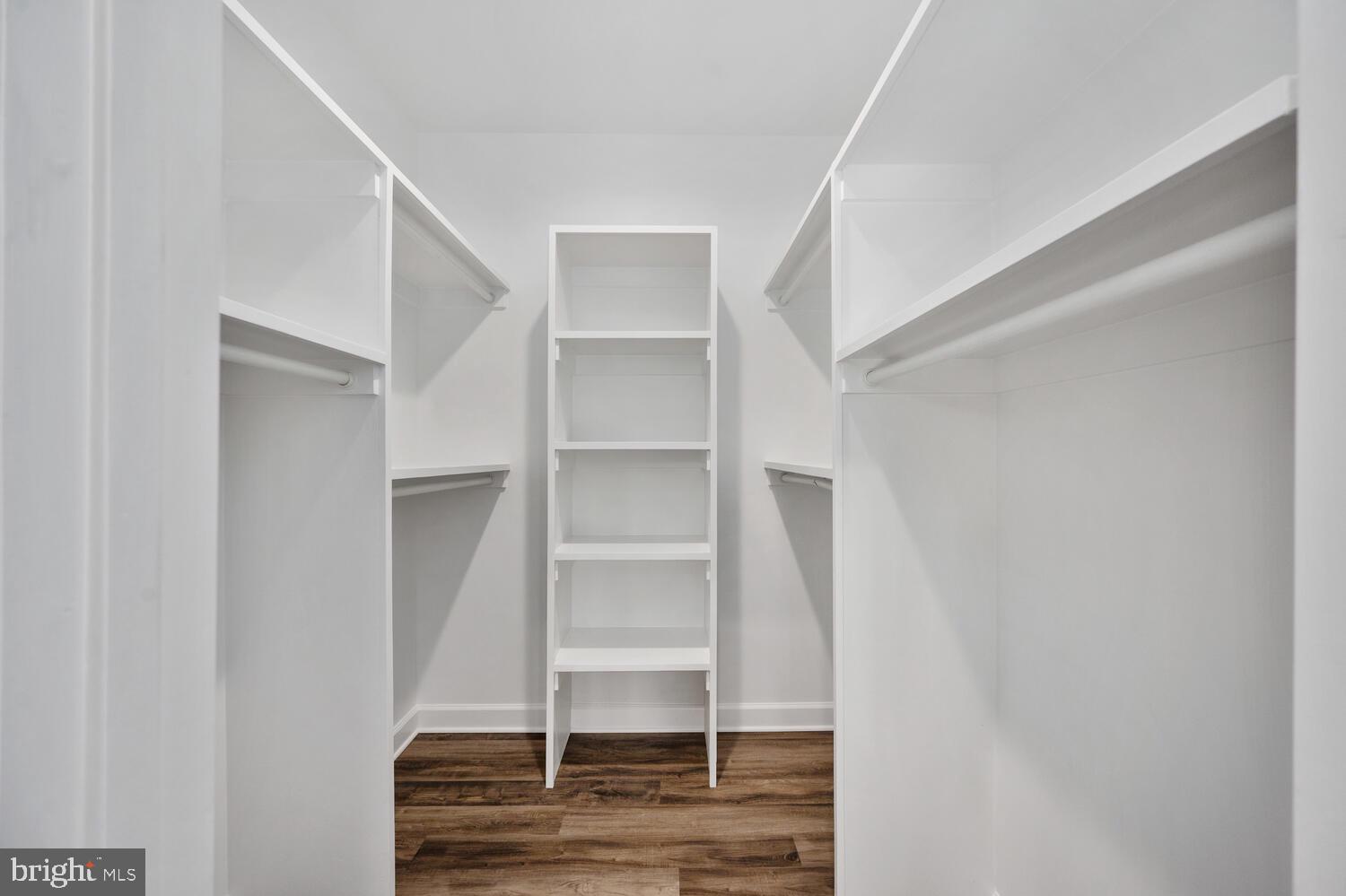 LAKE OF THE WOODS - Residential