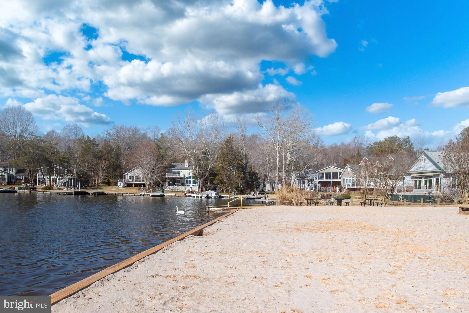 LAKE OF THE WOODS - Residential