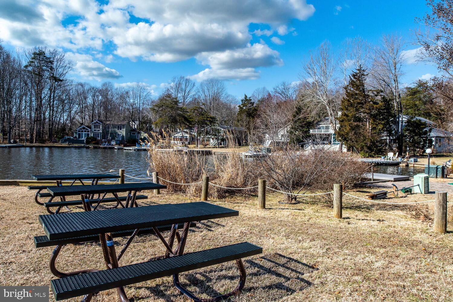 LAKE OF THE WOODS - Residential