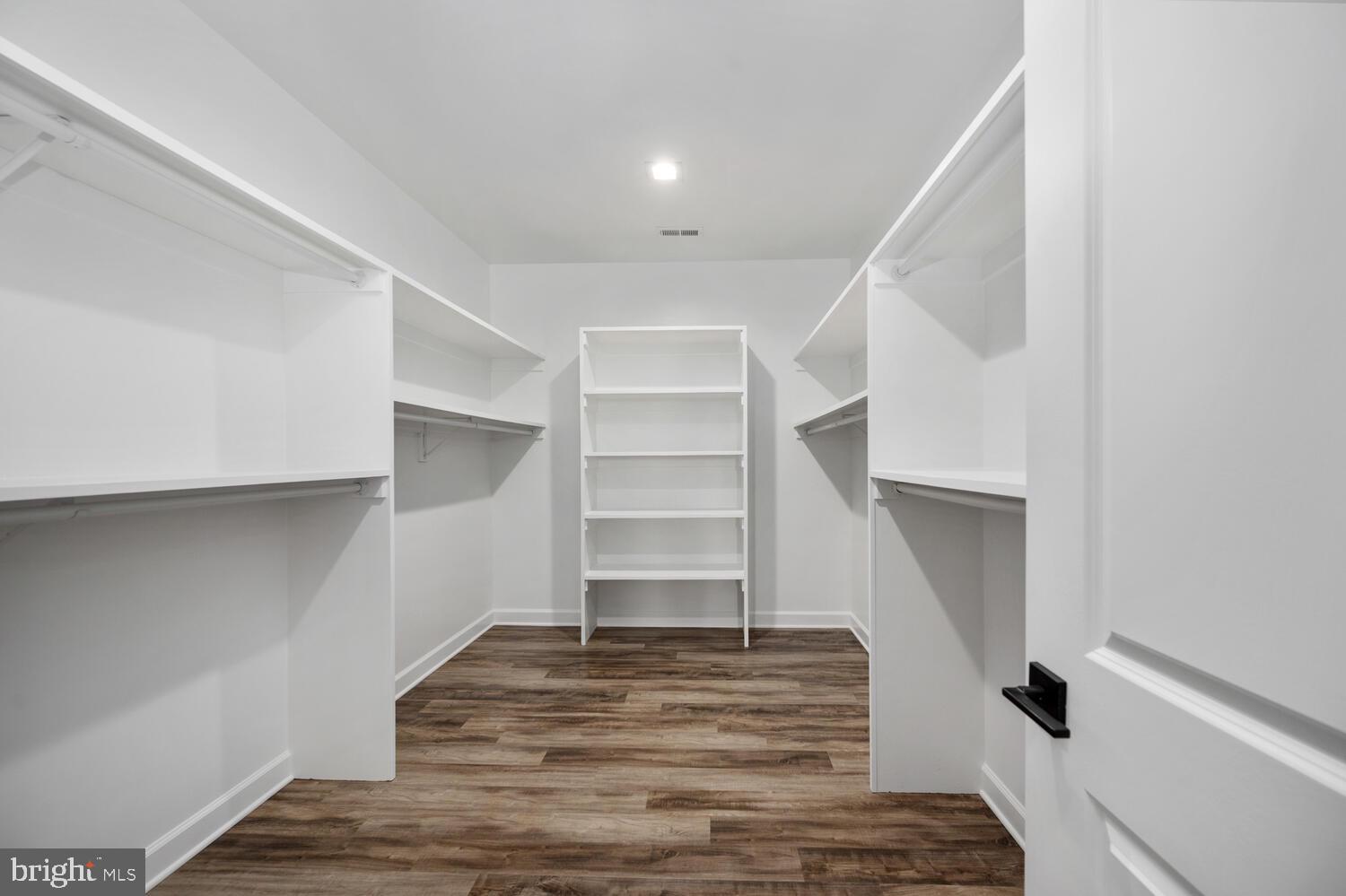 LAKE OF THE WOODS - Residential