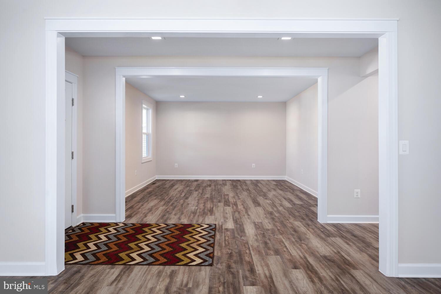 LAKE OF THE WOODS - Residential