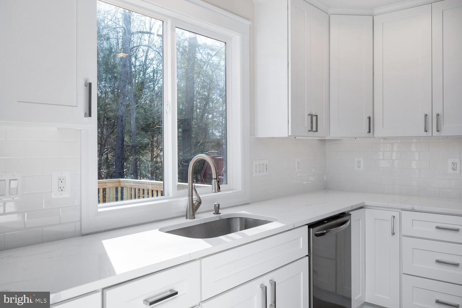 LAKE OF THE WOODS - Residential