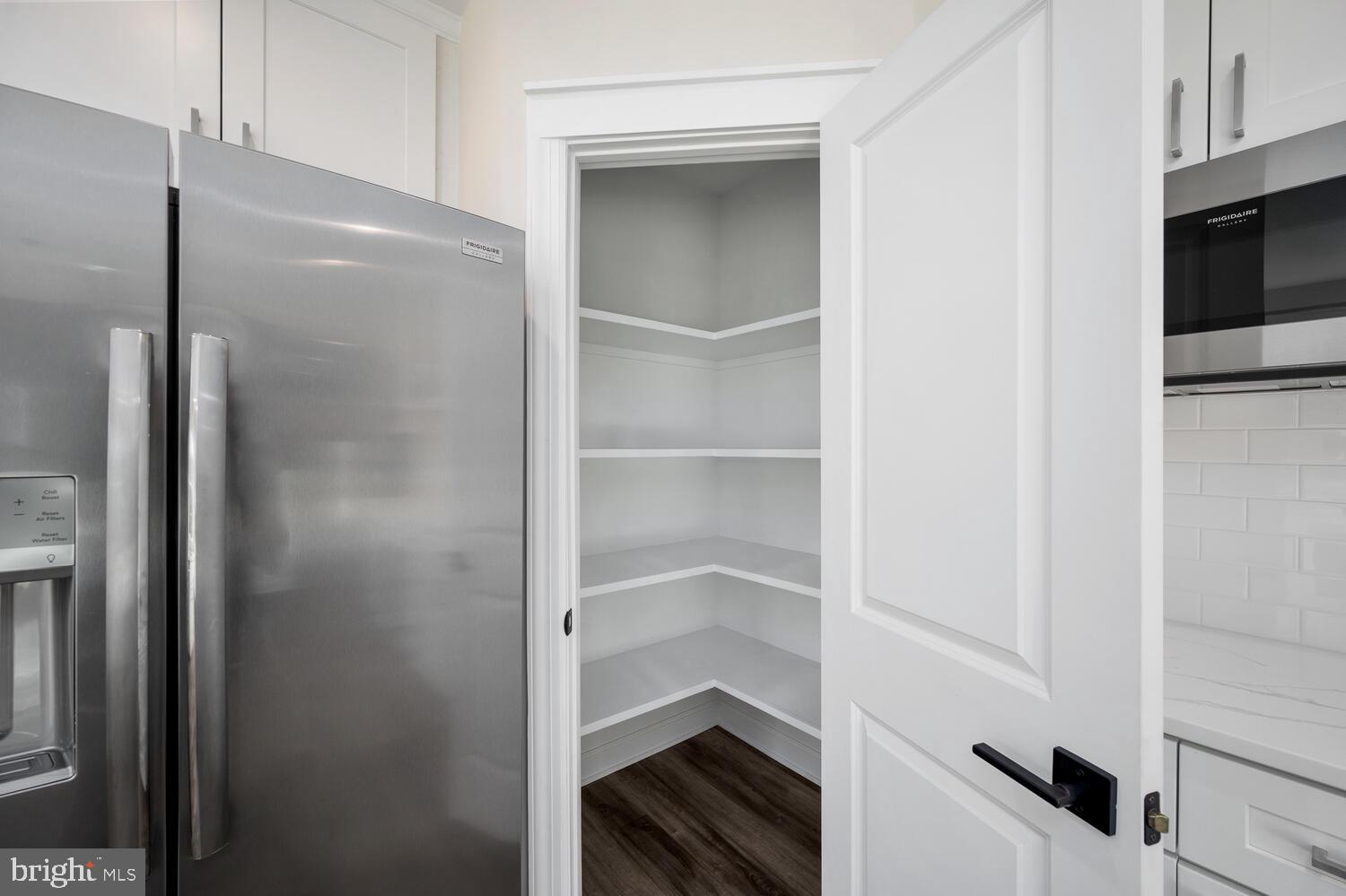 LAKE OF THE WOODS - Residential