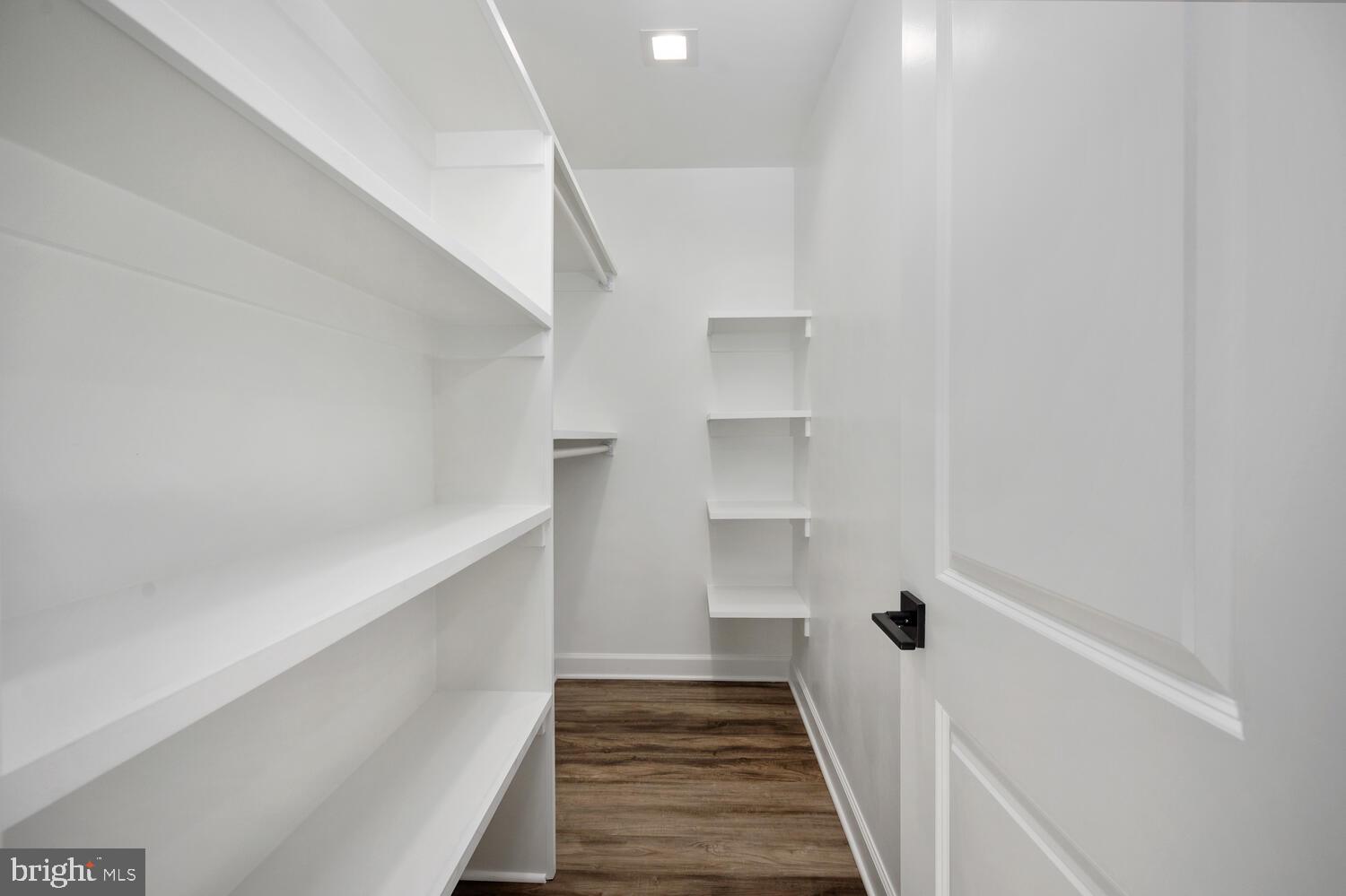 LAKE OF THE WOODS - Residential