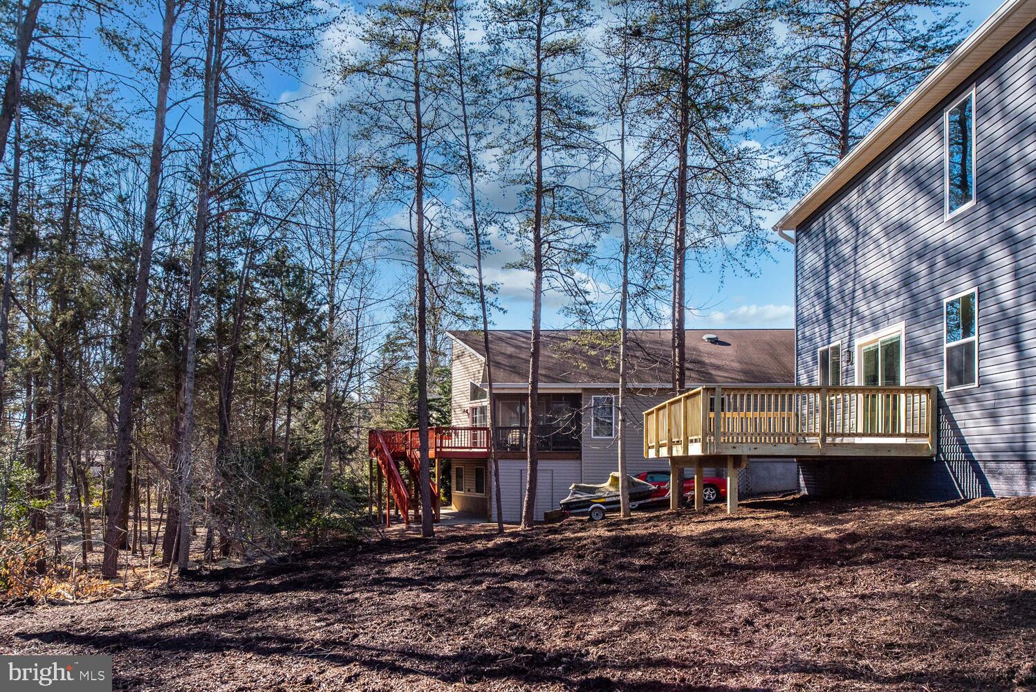 LAKE OF THE WOODS - Residential