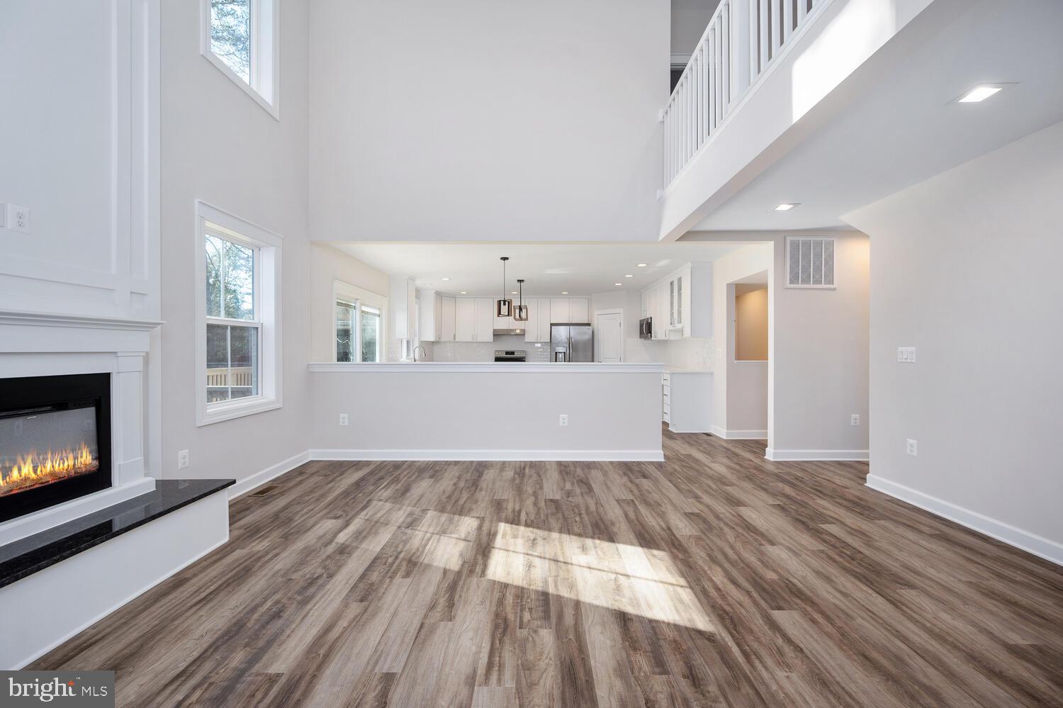 LAKE OF THE WOODS - Residential