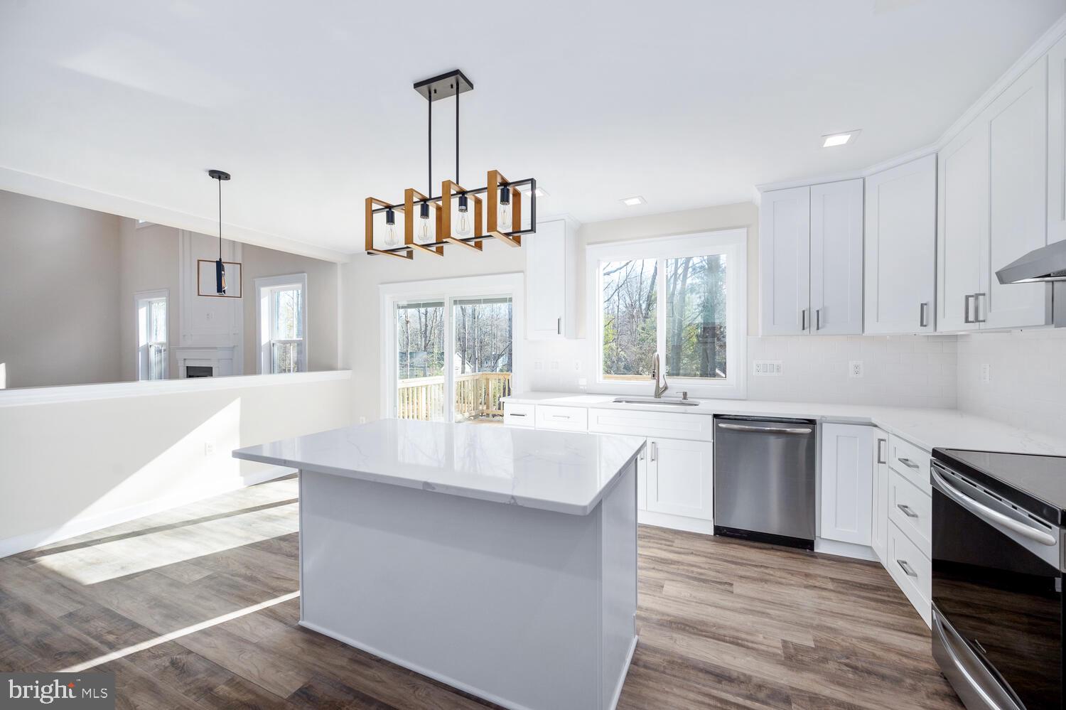 LAKE OF THE WOODS - Residential