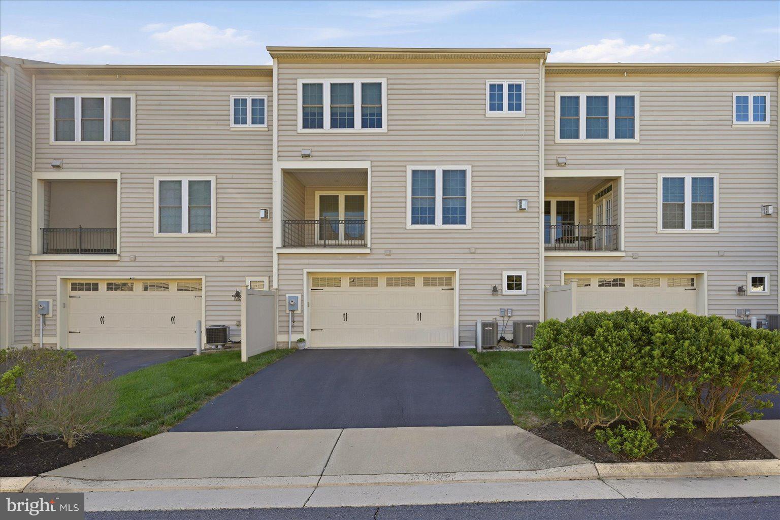AVONLEA - Residential