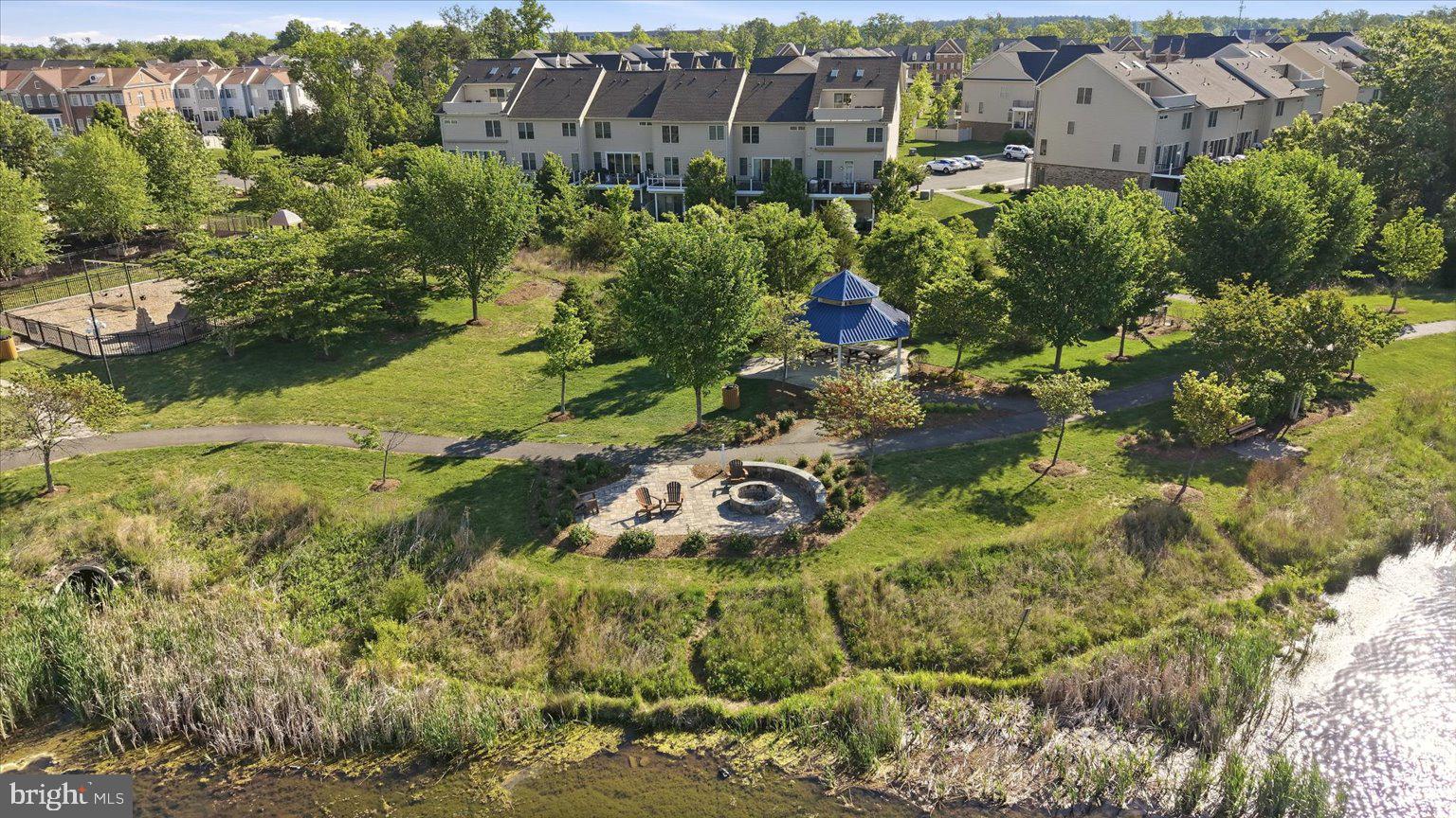 AVONLEA - Residential