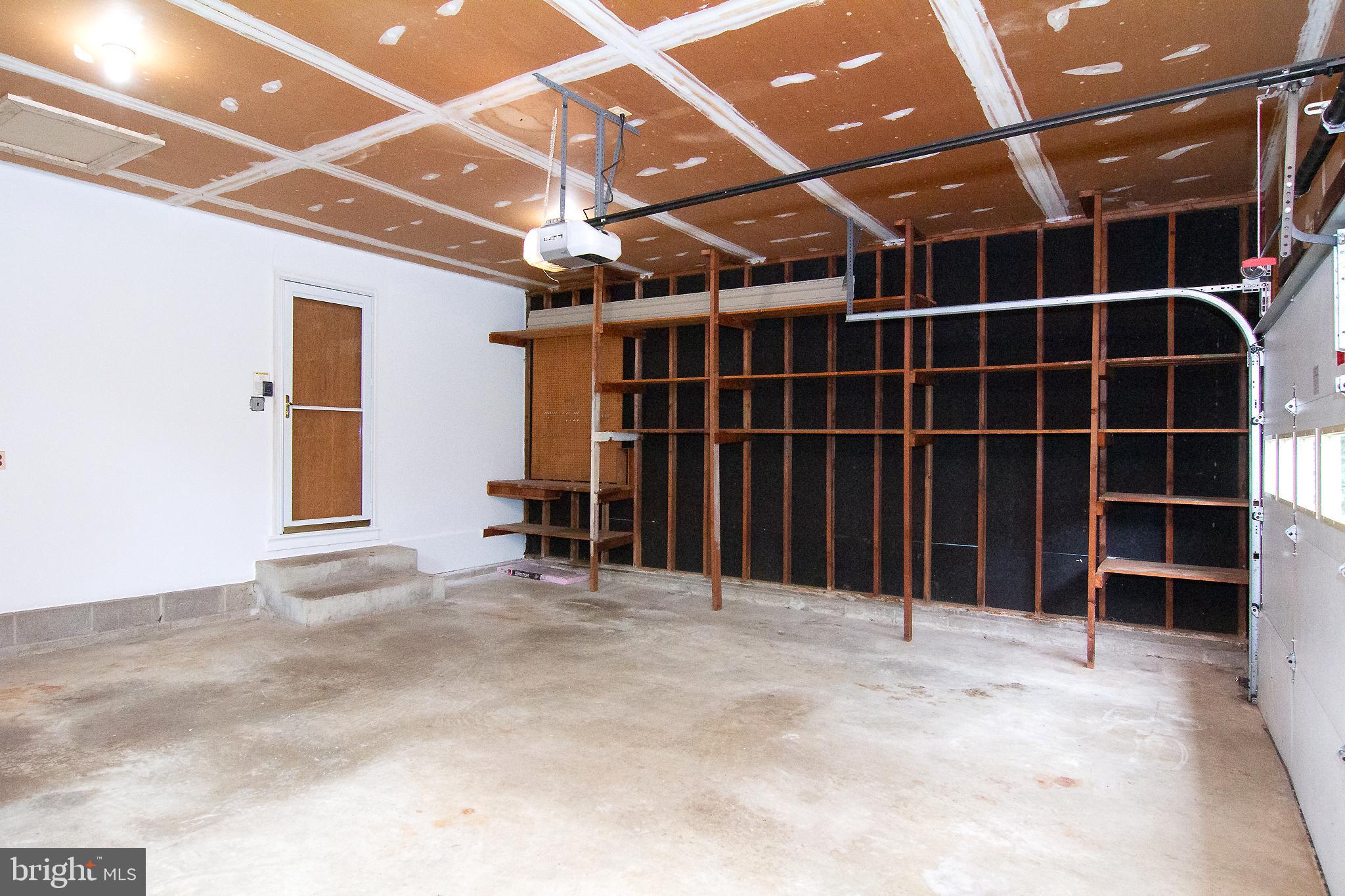 RAVENHURST - Residential