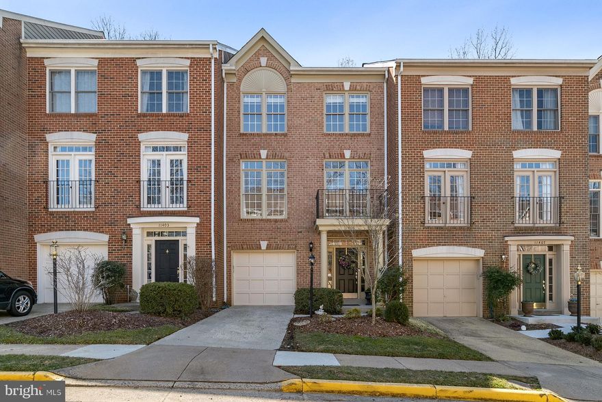 Lovely 3 BR, 2.5 BA Townhome in Baldwin Grove- Reston, 1 car garage.